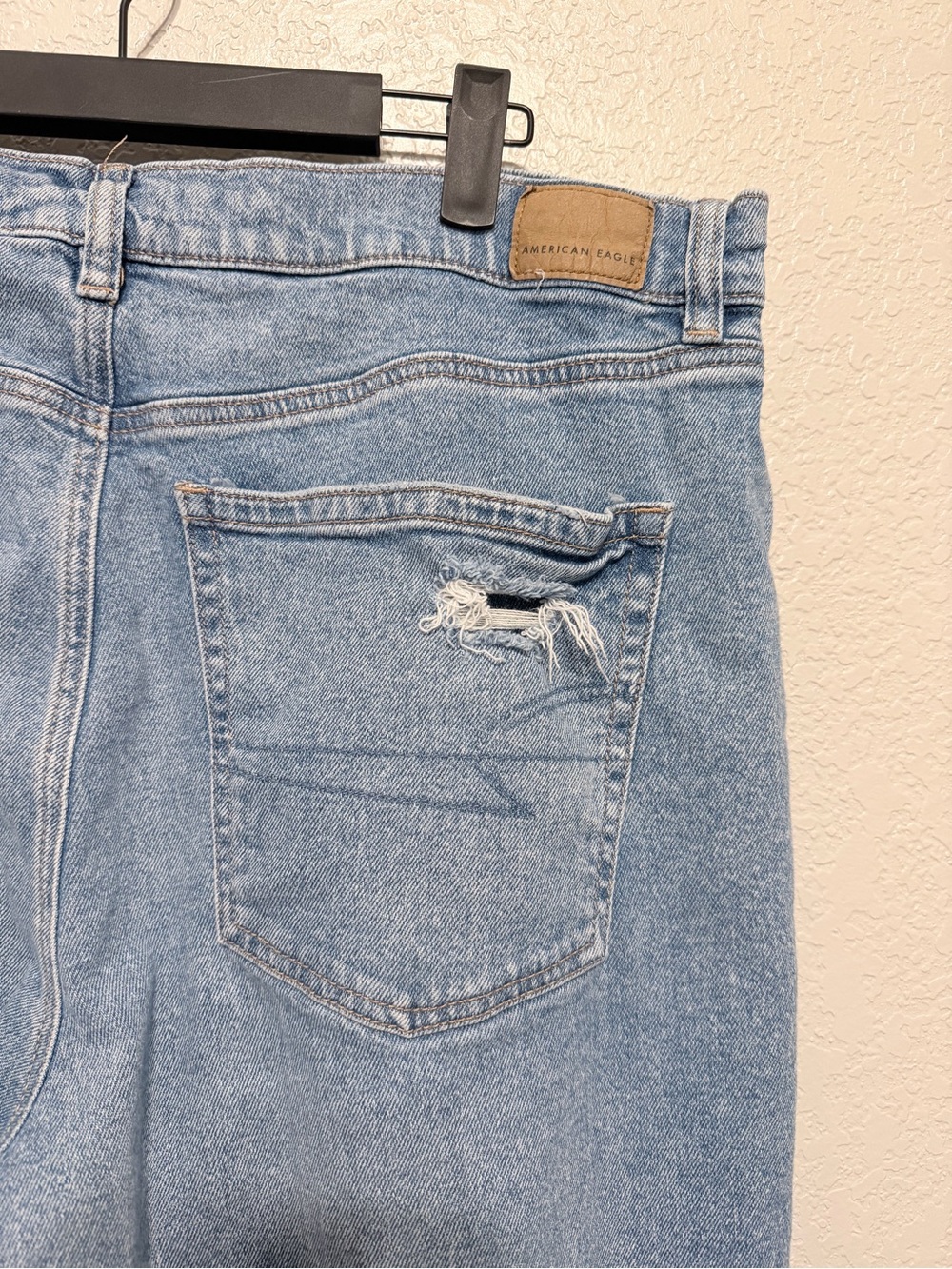 American Eagle Strigid Baggy Straight Jeans | Distressed High Rise Denim | 16 - Picture 11 of 14